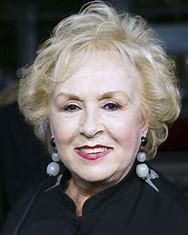 Doris Roberts